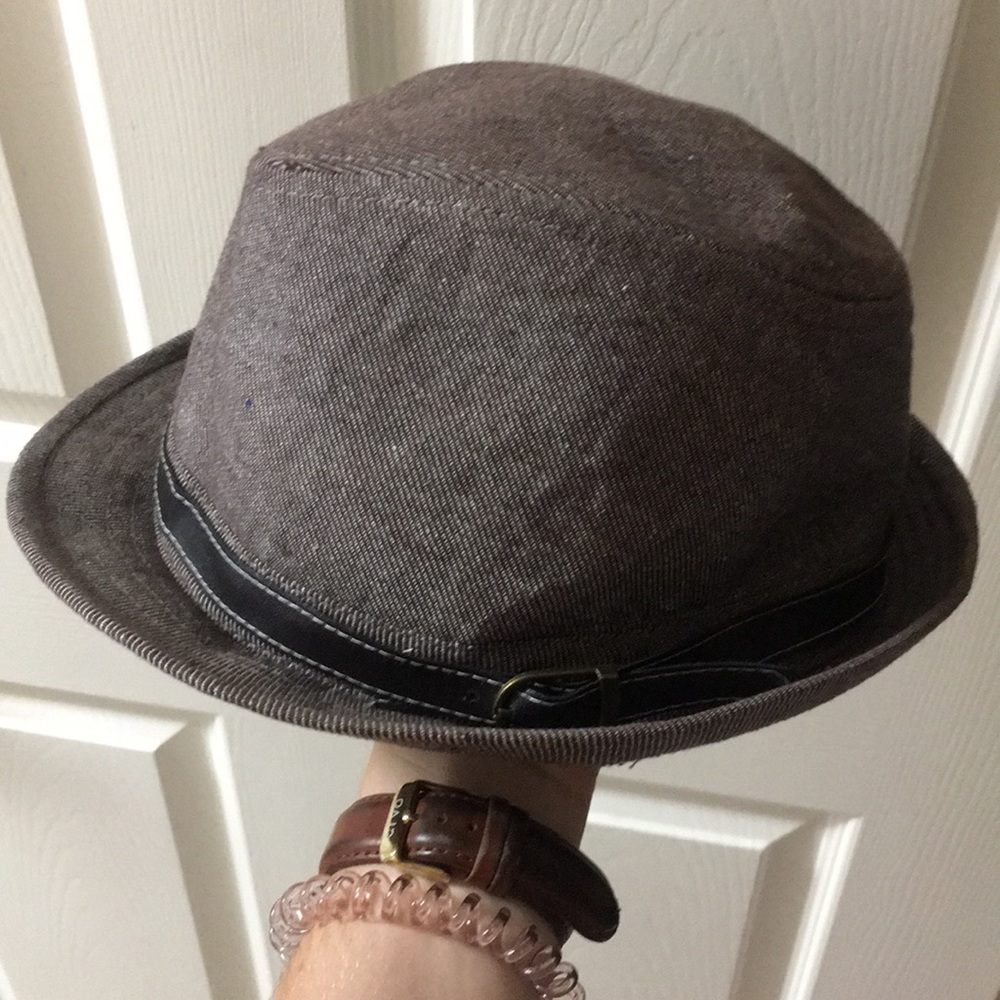 Retro hat - Picture 2 of 4